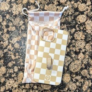 Loopy Case Beige and White Checkered Phone Case